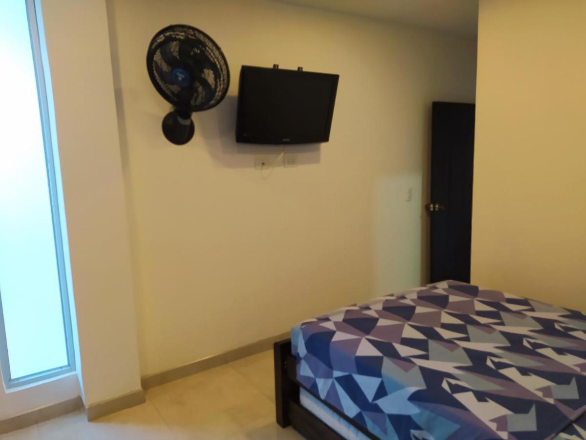 Hotel Brisas Del Norte Roldanillo Exteriör bild
