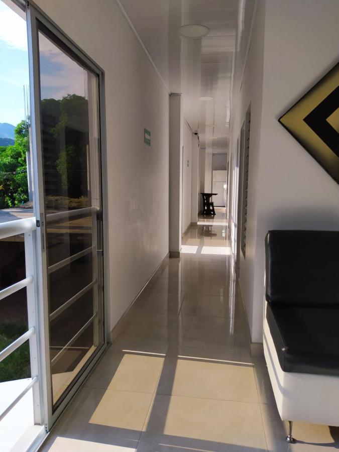 Hotel Brisas Del Norte Roldanillo Exteriör bild