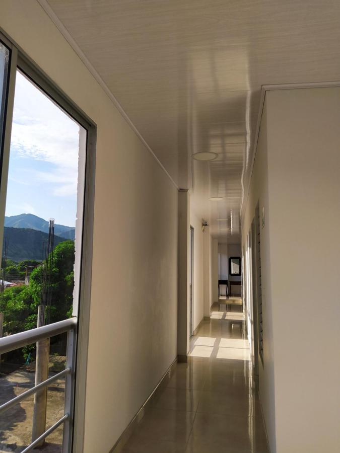 Hotel Brisas Del Norte Roldanillo Exteriör bild