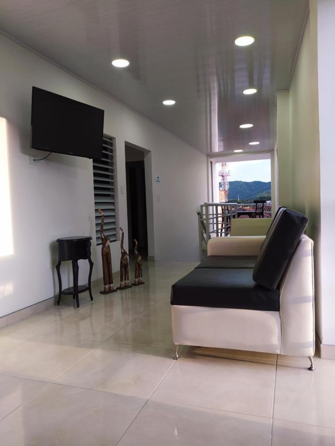 Hotel Brisas Del Norte Roldanillo Exteriör bild