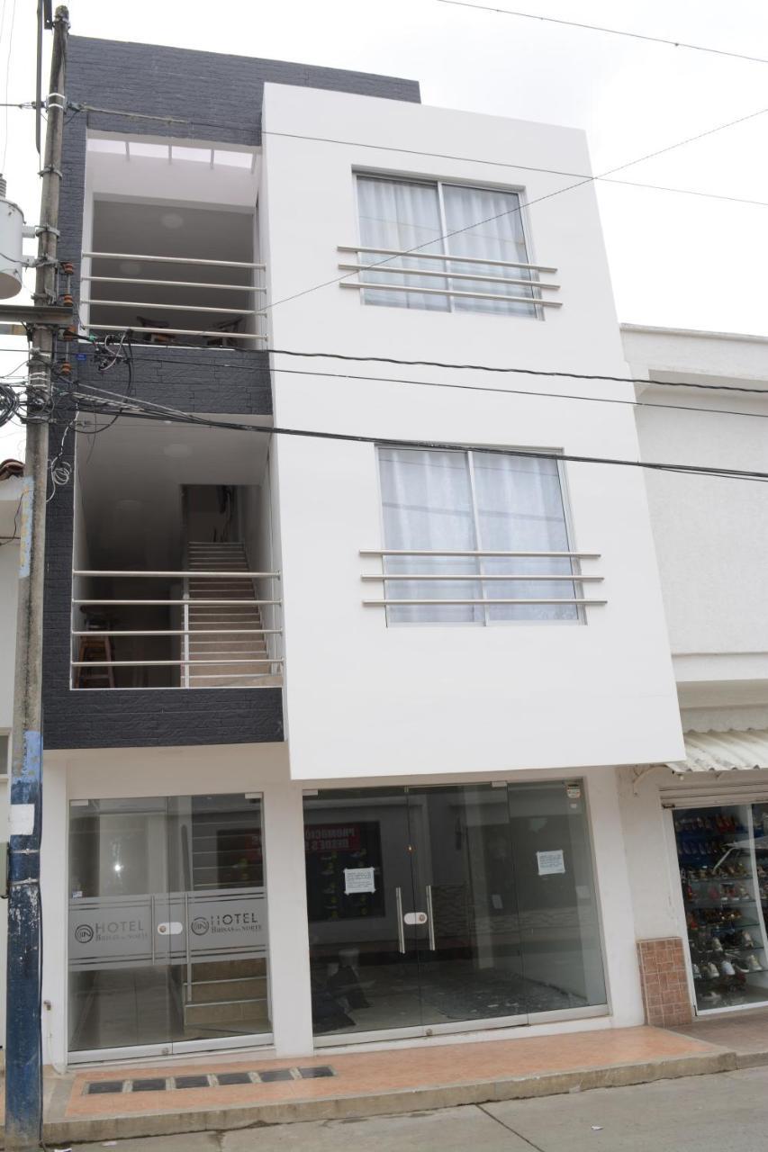 Hotel Brisas Del Norte Roldanillo Exteriör bild